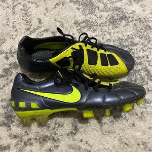 Nike T90 Laser Soccer Cleat FG